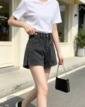 Women Side Zipper Denim Shorts
